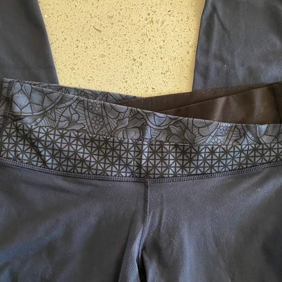 Lululemon wunder under - crossover waist - navy - Picture 1 of 4